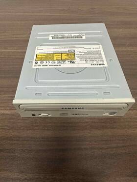 Sw-232 Samsung 312843106383 32x10x40 Cd-rw Ide Drive 5v 1.5a 12v Very Good